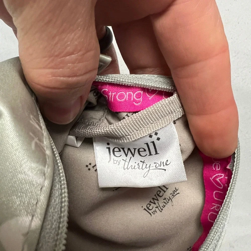 Jewell by Thirty-One Cosmetic Bag Makeup Pouch Travel‎ Accessories Silver Strong